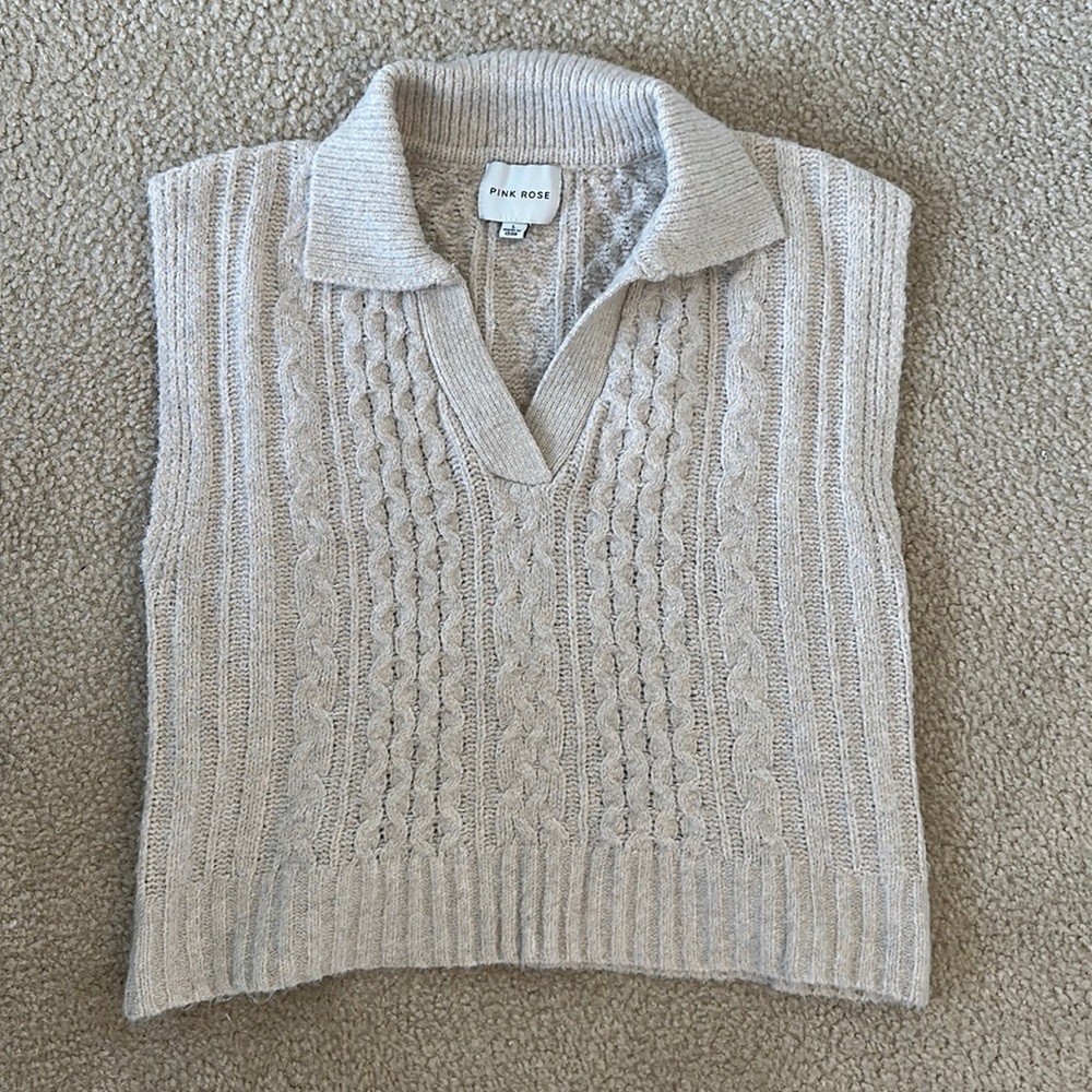 Sweater vest